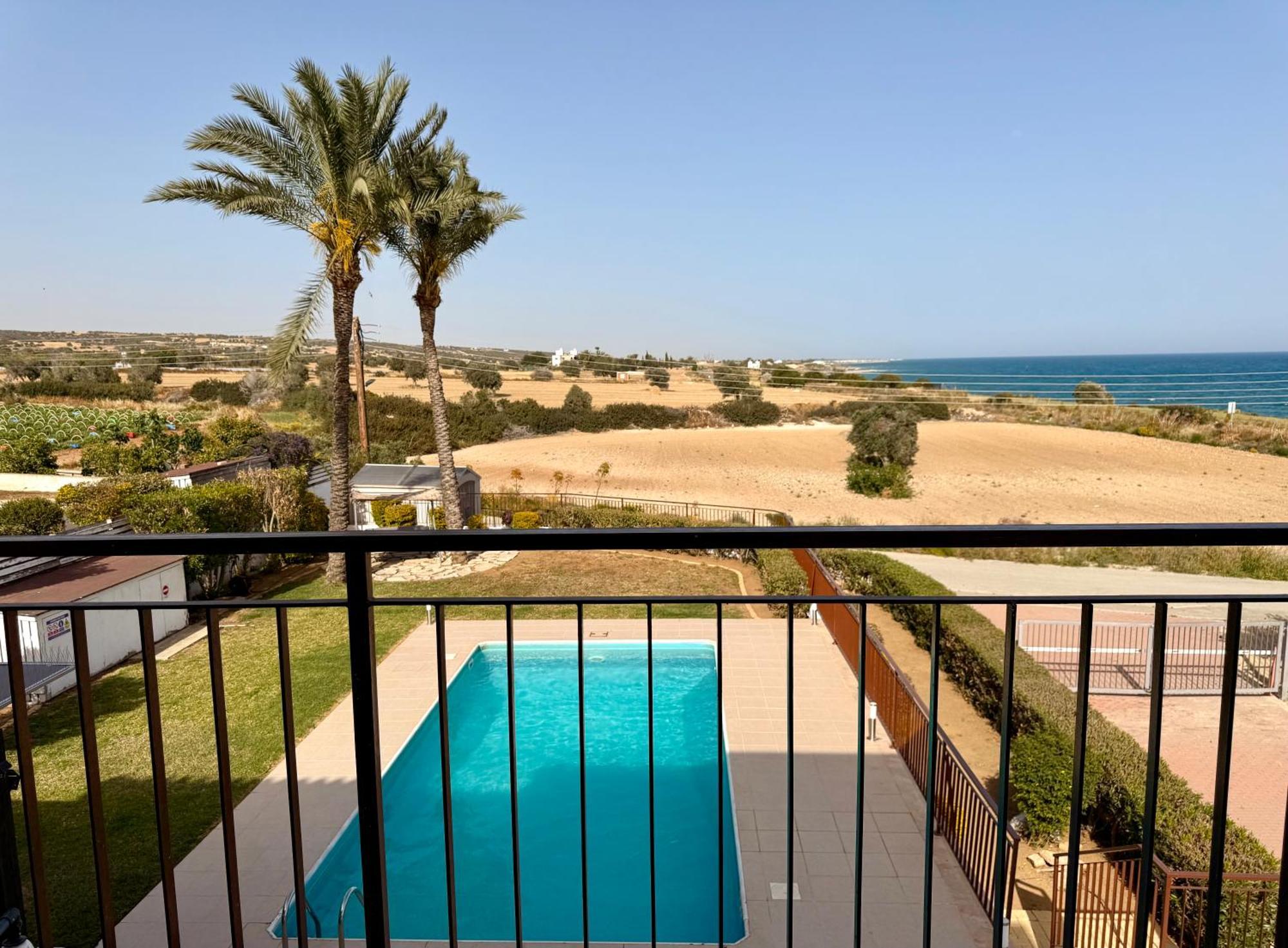 Villa Hera Agios Theodoros Eksteriør billede