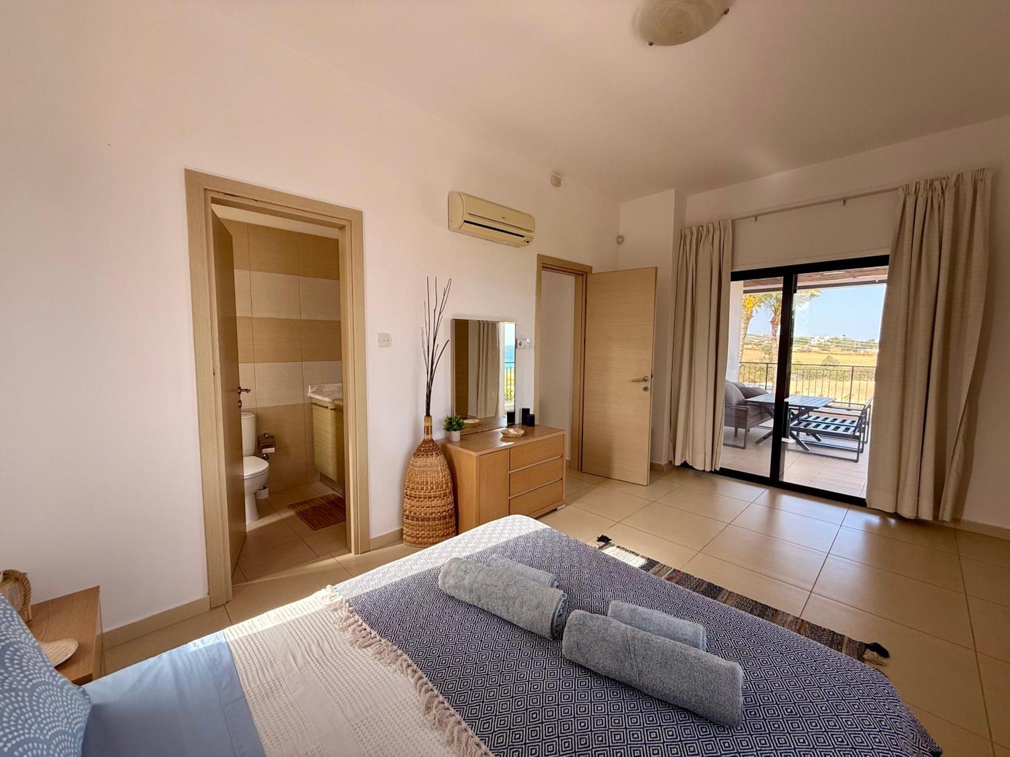 Villa Hera Agios Theodoros Eksteriør billede